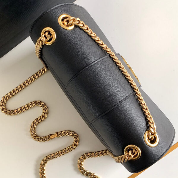 Medium CELINE VICTOIRE bag in soft calfskin - Image 5