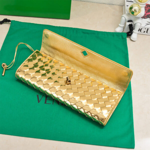 Gold Bottega Veneta Andiamo Clutch (HIGH-END GRADE) - Image 6
