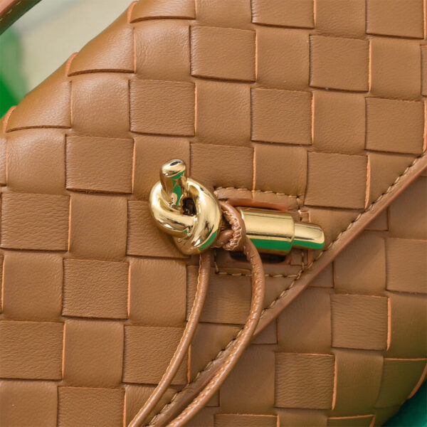 Brown Bottega Veneta Andiamo Clutch (HIGH-END GRADE) - Image 6