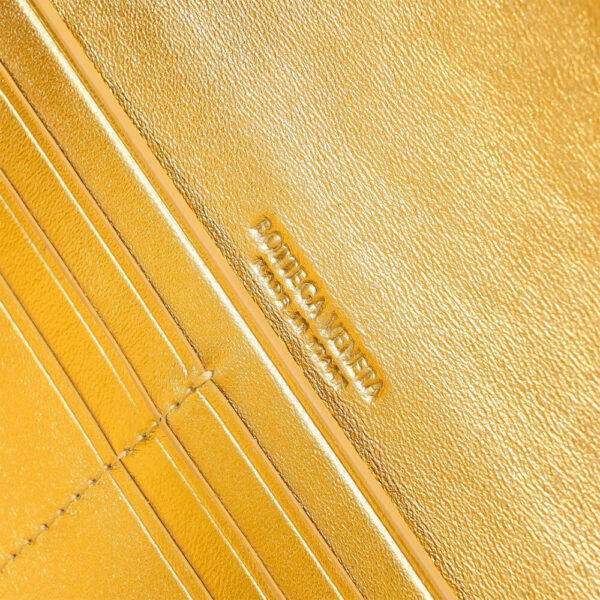 Gold Bottega Veneta Andiamo Clutch (HIGH-END GRADE) - Image 7
