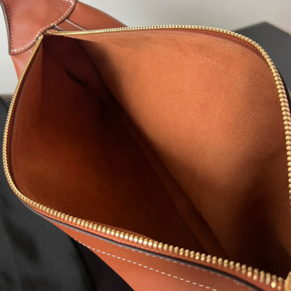 CELINE ROMY medium bag in soft calfskin - Image 8